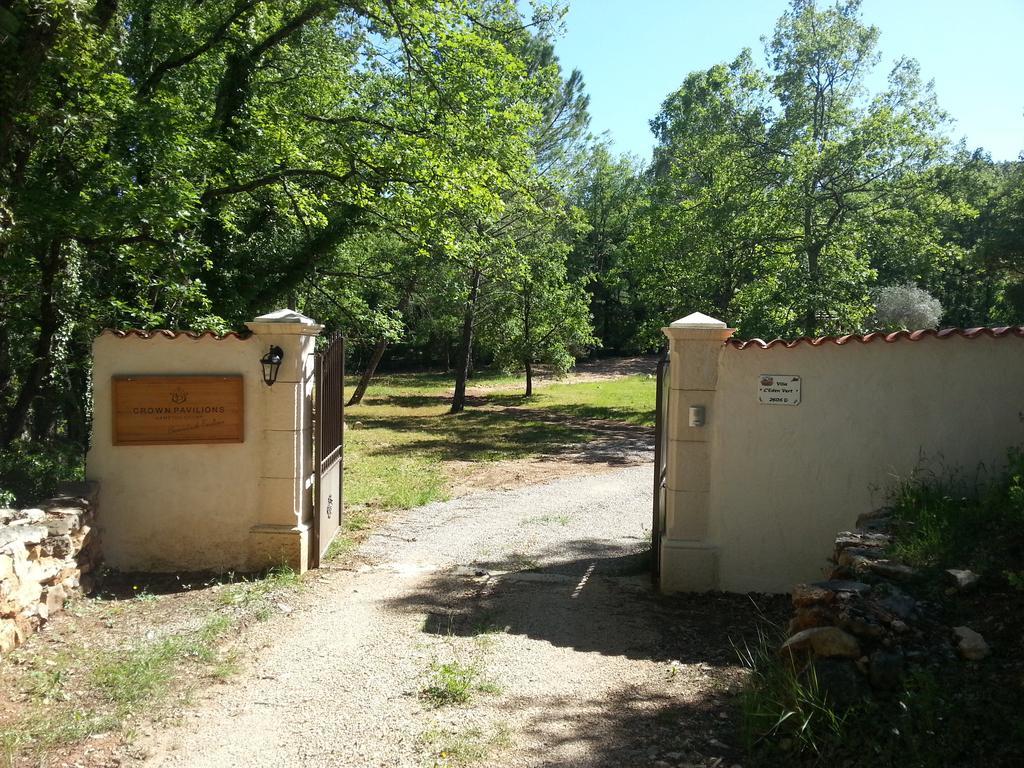 Le Donjon Des Combes Et Son Spa Fayence Room photo